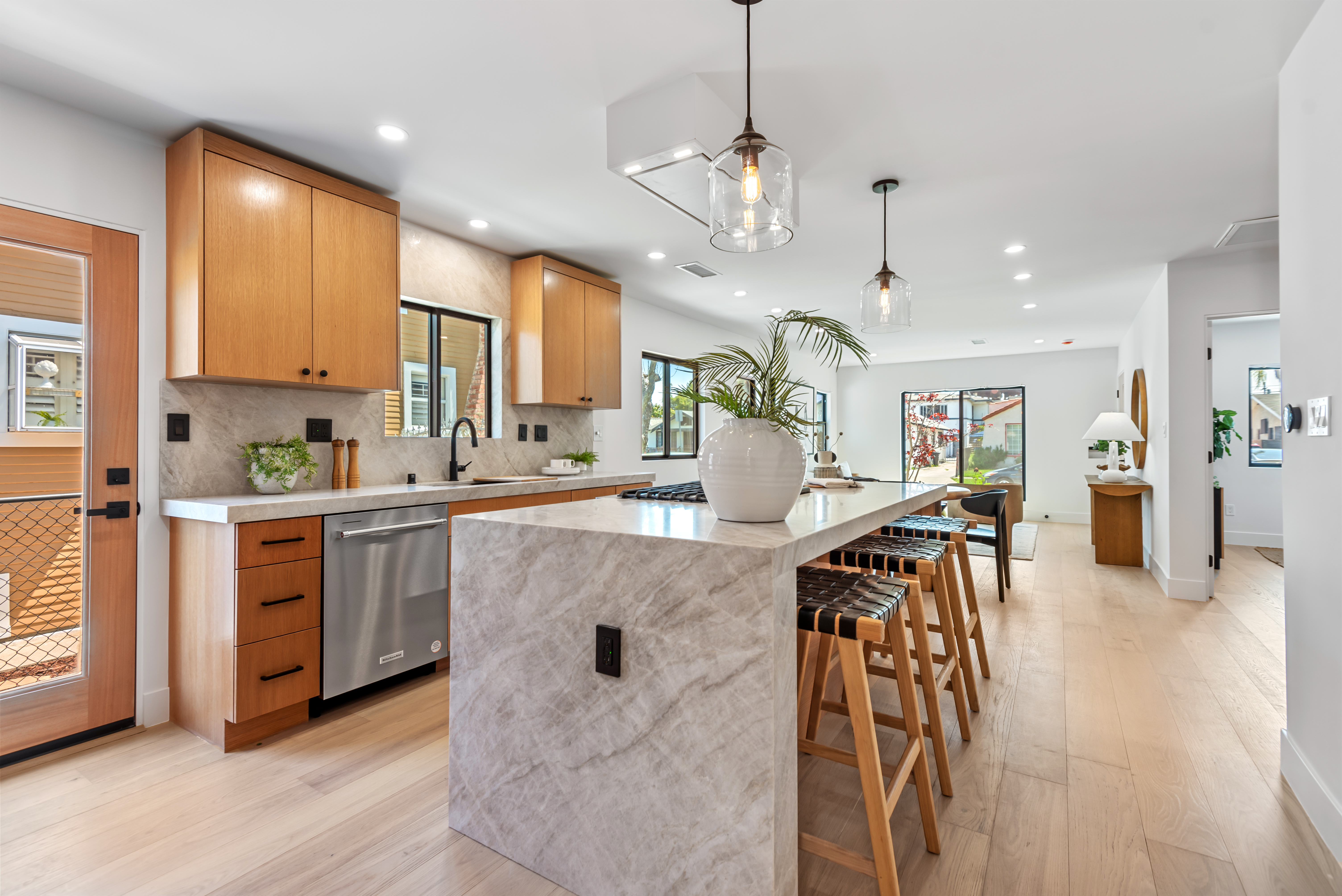 Interior remodeling by Avanti Construction
